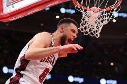  公牛队教练名单 